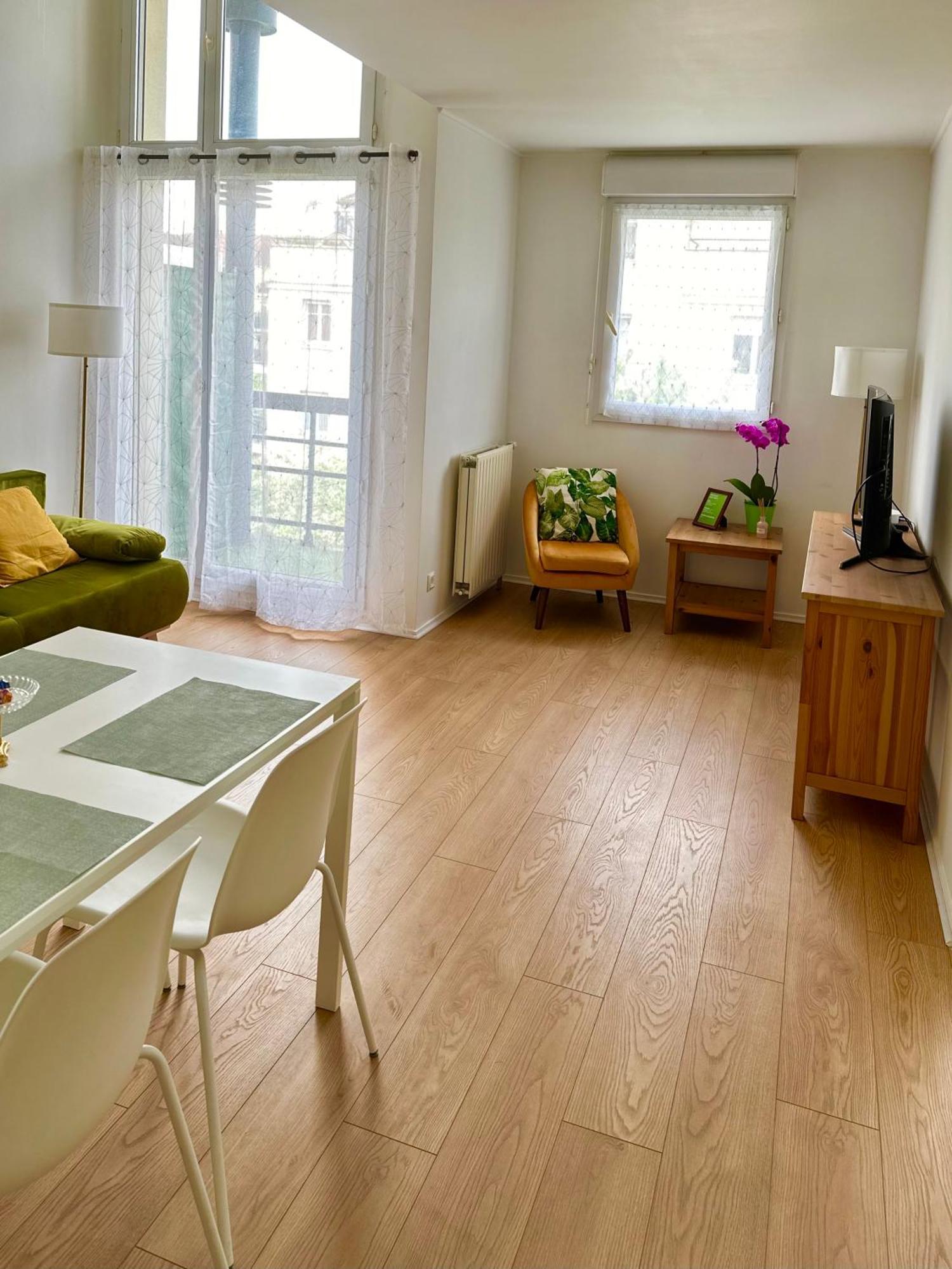 Jade Apart Bussy Centre Disney 10Min Экстерьер фото